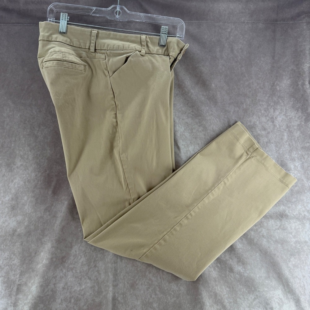 Lee Modern Series Curvy Fit Khaki Pants Womens 12 Medium Straight Leg Tan Chino